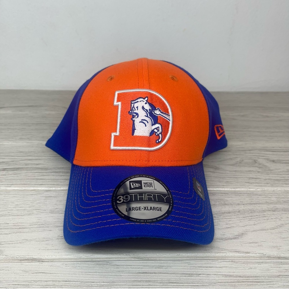 Men's New Era Royal Denver Broncos Throwback Logo Team 39THIRTY Flex Hat